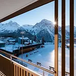 Aves Hotel&apartment Lodge