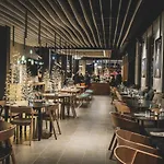 Дерев'яний котедж Aves Hotel&apartment
