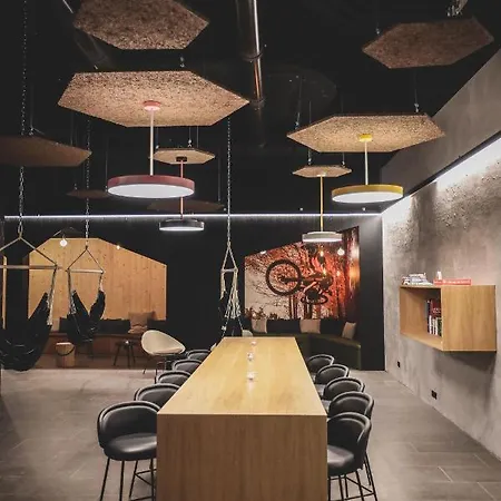 Aves Hotel&apartment * Arosa