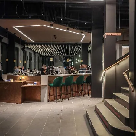 Aves Hotel&apartment Lodge *