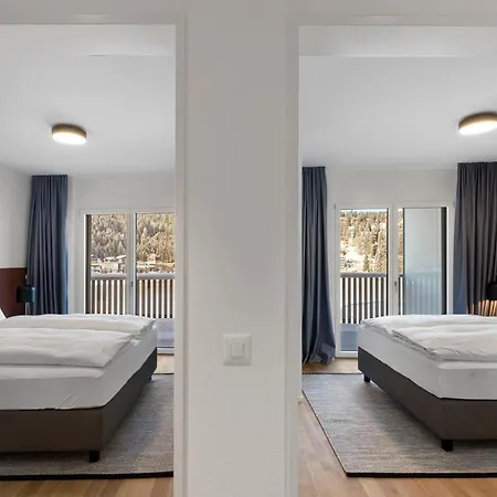 Aves Hotel&apartment بيت خشبي *