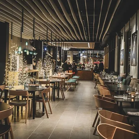 بيت خشبي Aves Hotel&apartment