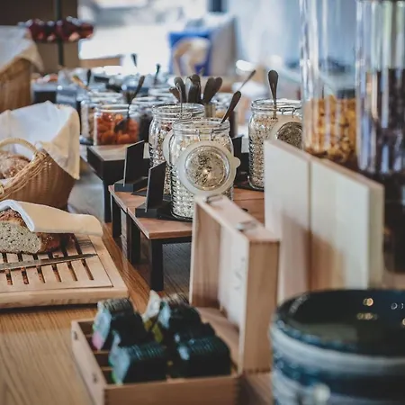 Lodge Aves Hotel&apartment Arosa