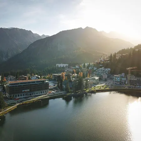 Aves Hotel&apartment Lodge Arosa