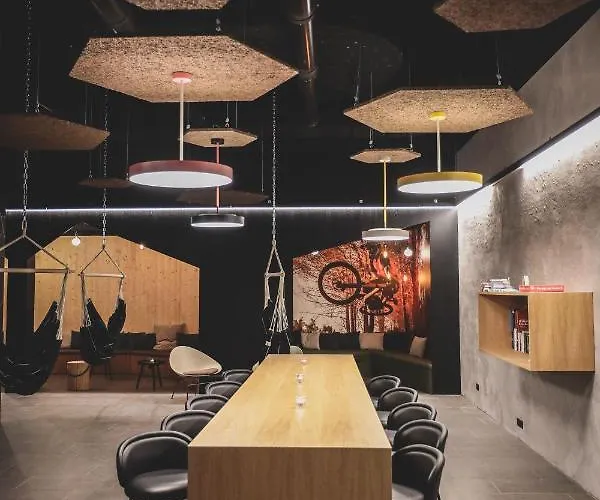 Aves Hotel&apartment * Αρόζα