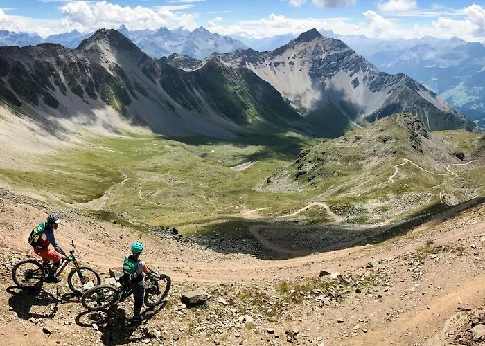 Aves Hotel&apartment * Αρόζα